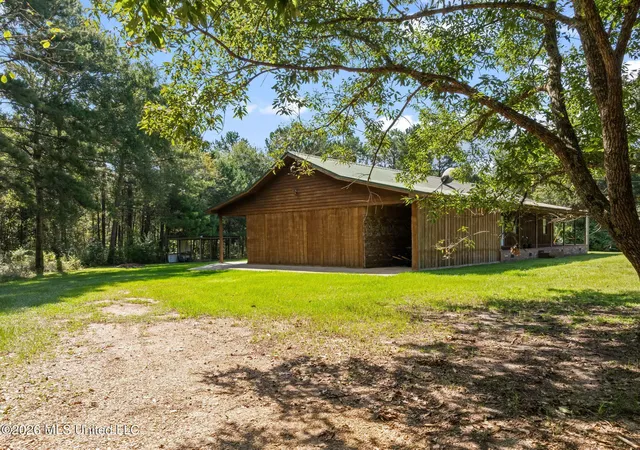 Photo 2 of Single family home for sale at 144 Lees Chapel Rd, Tylertown, MS 39667 | MLS# 4162214 | Listing updated on 2026-09-11
