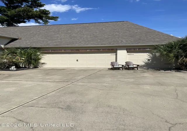 Photo 3 of Single family home for sale at 153 Grayhawk Dr, Madison, MS 39110 | MLS# 4162182 | Listing updated on 2026-09-11