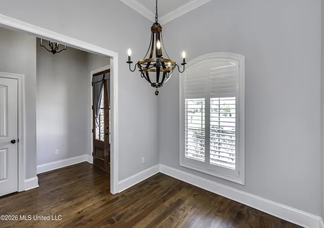 Photo 3 of Single family home for sale at 162 Sweetbriar Cir, Canton, MS 39046 | MLS# 4162032 | Listing updated on 2026-10-05