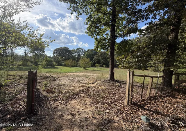 Photo 10 of Single family home for sale at 440 Henry Smith Rd, Monticello, MS 39654 | MLS# 4162113 | Listing updated on 2026-09-11