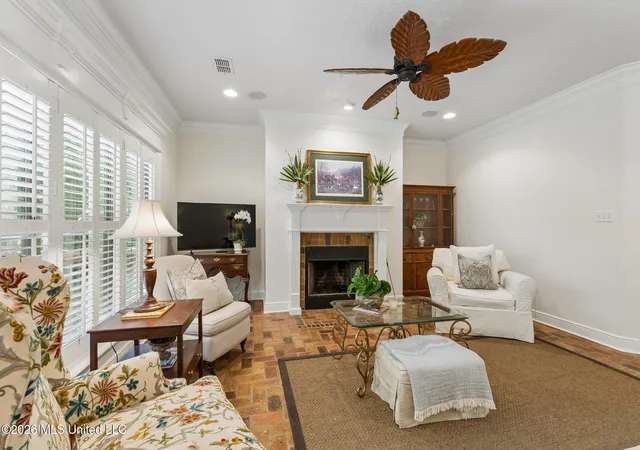 Photo 3 of Single family home for sale at 912 Bent Tree Cir, Pass Christian, MS 39571 | MLS# 4162159 | Listing updated on 2026-09-13