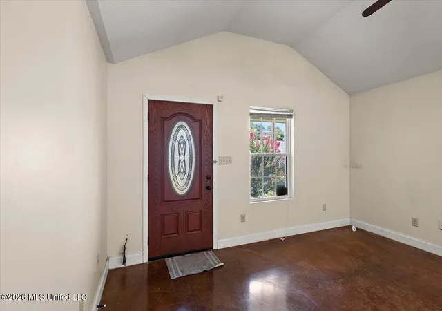 Photo 4 of Single family home for sale at 512 George St, Yazoo City, MS 39194 | MLS# 4162147 | Listing updated on 2026-09-11