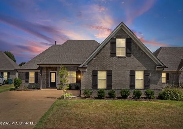 Single family home for sale at 3510 Champion Hills Dr, Southaven, MS 38672 | MLS# 4162063
