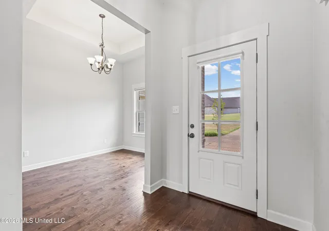 Photo 3 of Single family home for sale at 3510 Champion Hills Dr, Southaven, MS 38672 | MLS# 4162063 | Listing updated on 2026-09-10