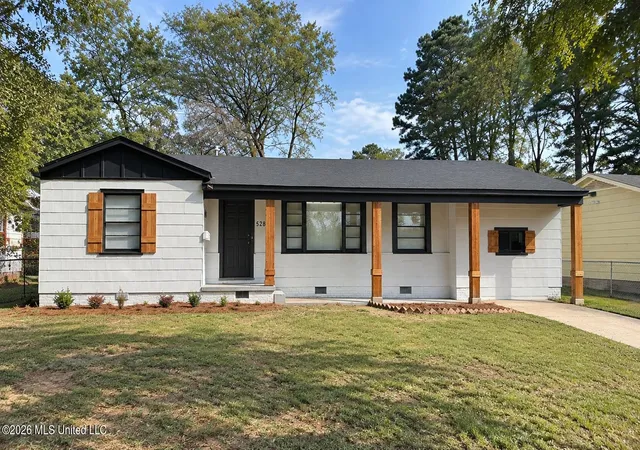 Photo 2 of Single family home for sale at 528 N Park Ln, Jackson, MS 39206 | MLS# 4162086 | Listing updated on 2026-09-13