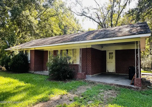 Photo 1 of Sale Pending at 6573 Old Hillsboro Rd, Forest, MS 39074 | MLS# 4162797 | Listing updated on 2026-09-21