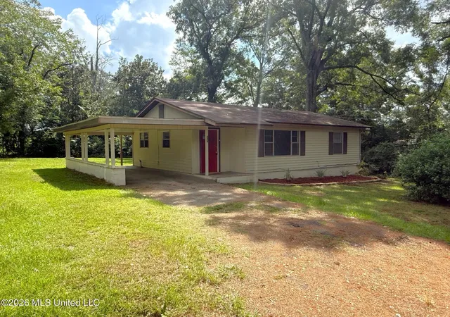 Photo 1 of Sale Pending at 309 S West Ave, Mc Comb, MS 39648 | MLS# 4162427 | Listing updated on 2026-10-19