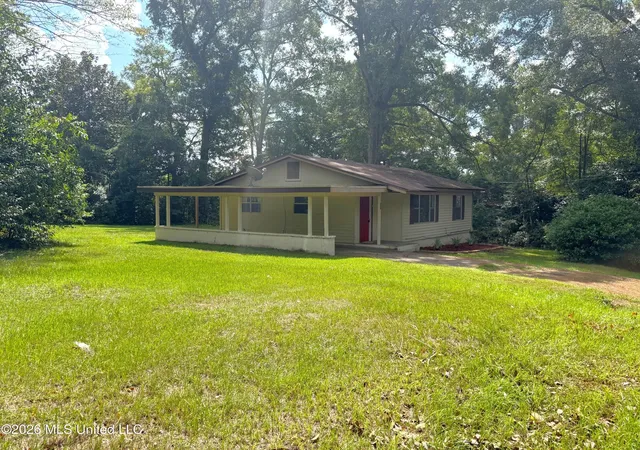 Photo 2 of Sale Pending at 309 S West Ave, Mc Comb, MS 39648 | MLS# 4162427 | Listing updated on 2026-10-19