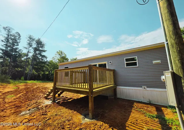 Photo 2 of Manufactured home for sale at 1243 Old Walnut Grv Rd, Walnut Grove, MS 39189 | MLS# 4162073 | Listing updated on 2026-09-10