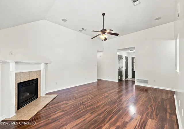 Photo 3 of Single family home for sale at 3093 Amanda Belle, Southaven, MS 38672 | MLS# 4162207 | Listing updated on 2026-09-13
