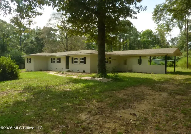 Photo 2 of Single family home for sale at 1163 Enterprise Rd, Summit, MS 39666 | MLS# 4162176 | Listing updated on 2026-09-11