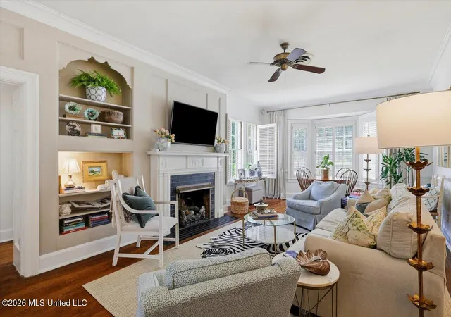 Photo 2 of Single family home for sale at 1424 Pinehurst St, Jackson, MS 39202 | MLS# 4162289 | Listing updated on 2026-09-13