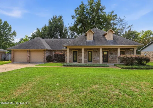 Photo 1 of Sale Pending at 111 Fern Dr, Brandon, MS 39042 | MLS# 4162157 | Listing updated on 2026-09-13