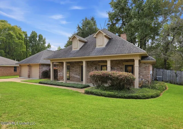 Photo 2 of Sale Pending at 111 Fern Dr, Brandon, MS 39042 | MLS# 4162157 | Listing updated on 2026-09-13