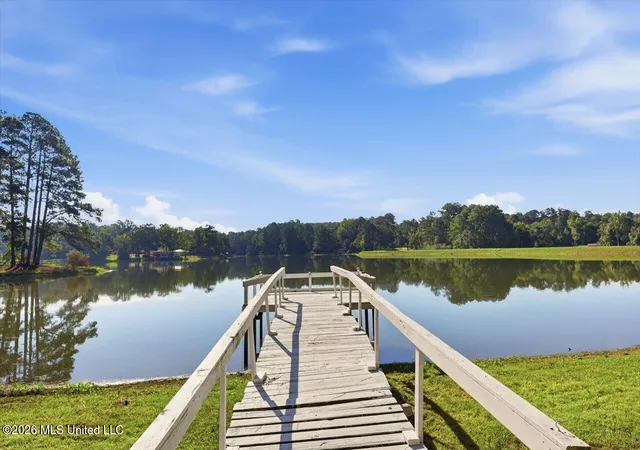 Photo 1 of Single family home for sale at 407 W Dewey Camp Dr, Florence, MS 39073 | MLS# 4162150 | Listing updated on 2026-09-11