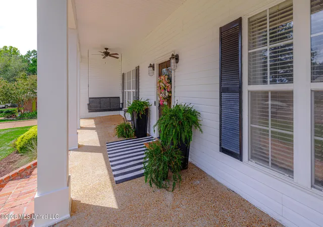 Photo 3 of Single family home for sale at 245 Cannon Ridge Dr, Brandon, MS 39042 | MLS# 4162245 | Listing updated on 2026-09-11