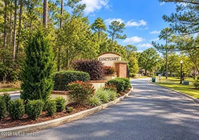 Photo 3 of Single family home for sale at 1004 Cardinal Cvs, Ocean Springs, MS 39564 | MLS# 4162356 | Listing updated on 2026-09-29