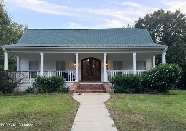 Photo 1 of Sale Pending at 4523 Neil Collins Rd, Raymond, MS 39154 | MLS# 4162191 | Listing updated on 2026-09-16