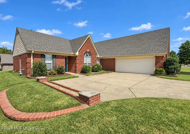 Photo 2 of Single family home for sale at 1636 Madison Cvs, Southaven, MS 38671 | MLS# 4162186 | Listing updated on 2026-09-11