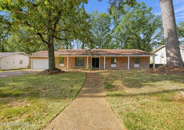 Photo 1 of Single family home for sale at 1133 Dardanelle Dr, Jackson, MS 39204 | MLS# 4163376 | Listing updated on 2026-10-28
