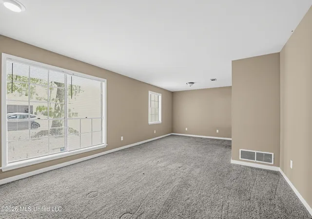 Photo 4 of Single family home for sale at 1133 Dardanelle Dr, Jackson, MS 39204 | MLS# 4163376 | Listing updated on 2026-10-28