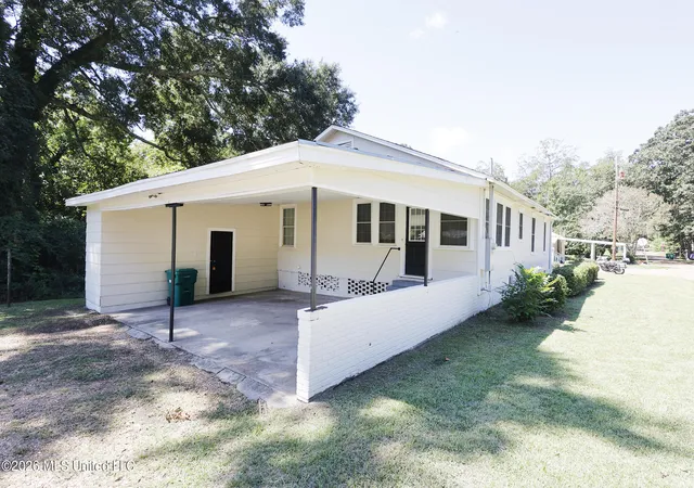 Photo 2 of Single family home for sale at 901 3rd Street, Mc Comb, MS 39648 | MLS# 4162212 | Listing updated on 2026-09-11