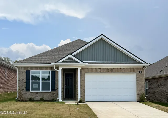 Photo 1 of Single family home for sale at 93 Pine St, Byhalia, MS 38611 | MLS# 4162203 | Listing updated on 2026-09-11