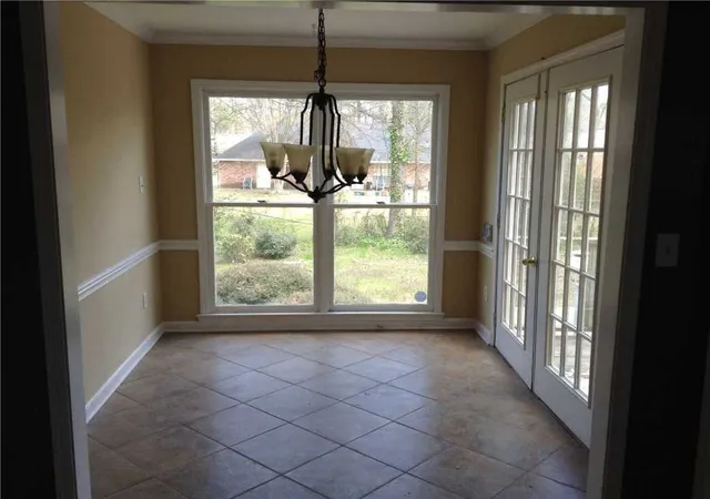 Photo 2 of Single family home for sale at 5744 Orchardview Dr, Jackson, MS 39211 | MLS# 4162211 | Listing updated on 2026-09-11