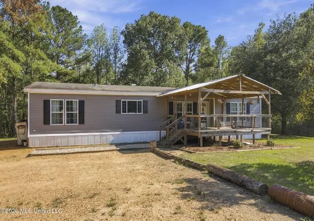 Photo 1 of Sale Pending at 1820 Nw Arthur Dr, Brookhaven, MS 39601 | MLS# 4162487 | Listing updated on 2026-10-15