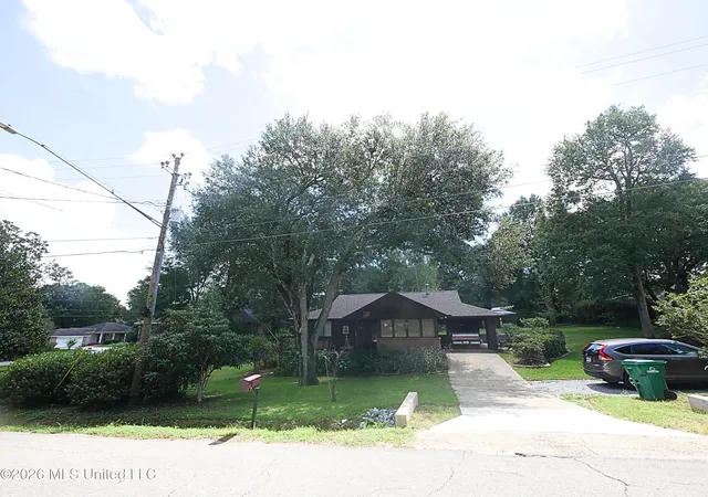 Photo 3 of Single family home for sale at 9936 Ana Hulu St, Diamondhead, MS 39525 | MLS# 4162271 | Listing updated on 2026-09-18