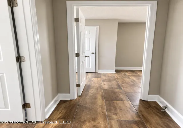 Photo 5 of Single family home for sale at 439 Anderson Blvd, Clarksdale, MS 38614 | MLS# 4162273 | Listing updated on 2026-09-12