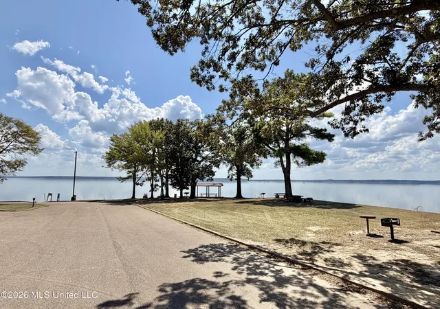 Photo 18 of Single family home for sale at 8 County Rd 531, Como, MS 38619 | MLS# 4162290 | Listing updated on 2026-09-12