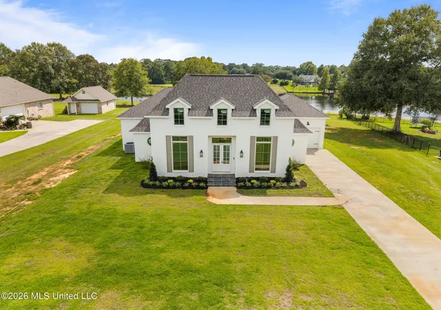 Photo 1 of Single family home for sale at 46 Long Lake, Carriere, MS 39426 | MLS# 4163194 | Listing updated on 2026-10-16