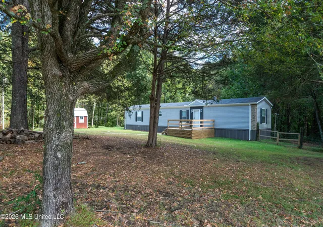 Photo 3 of Manufactured home for sale at 2 Valley View Rd, Byhalia, MS 38611 | MLS# 4162316 | Listing updated on 2026-10-19