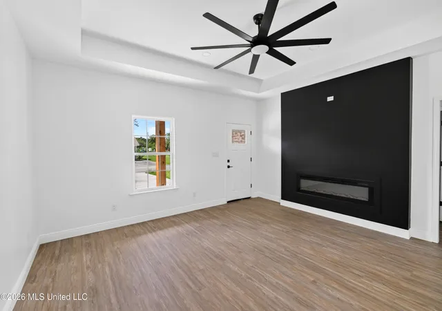 Photo 3 of Single family home for sale at 1524 Wynedote Dr, Gautier, MS 39553 | MLS# 4162325 | Listing updated on 2026-10-21