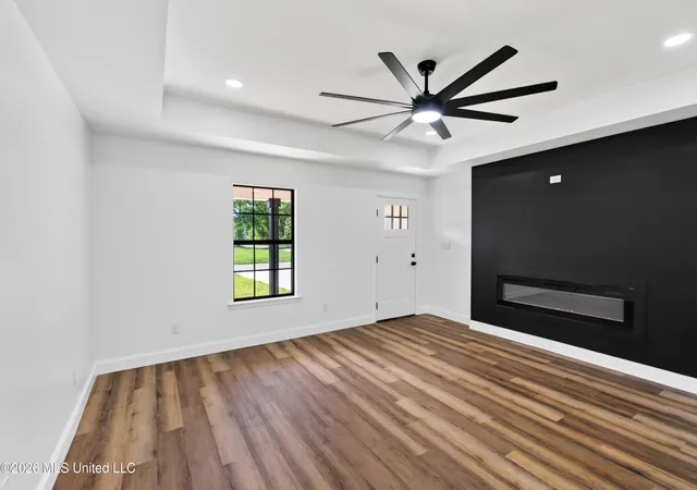 Photo 3 of Single family home for sale at 1528 Wynedote Dr, Gautier, MS 39553 | MLS# 4162327 | Listing updated on 2026-10-21