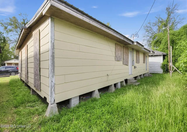 Photo 22 of Multi family home for sale at 213 Oak St, Greenwood, MS 38930 | MLS# 4162337 | Listing updated on 2026-10-09