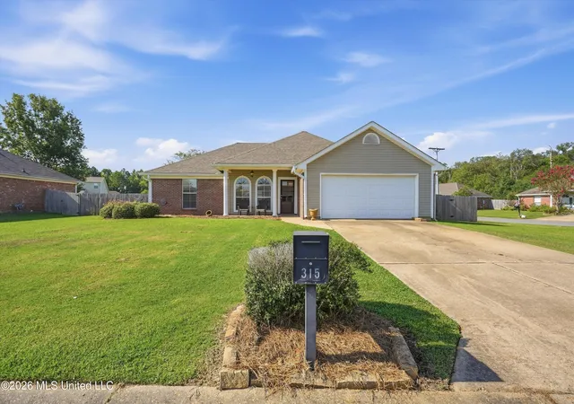Photo 1 of Sale Pending at 315 Orchard Way, Brandon, MS 39047 | MLS# 4162852 | Listing updated on 2026-09-25