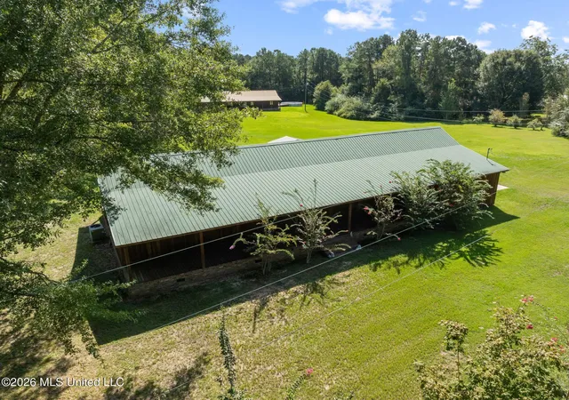 Photo 2 of Single family home for sale at 150 Lees Chapel Rd, Tylertown, MS 39667 | MLS# 4162389 | Listing updated on 2026-09-14