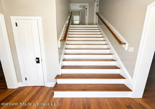 Photo 2 of Sale Pending at 518 5th Avenue, Picayune, MS 39466 | MLS# 4162390 | Listing updated on 2026-10-16