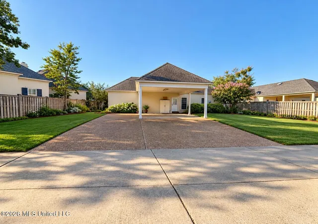 Photo 15 of Single family home for sale at 1006 River Birch Cvs, Greenwood, MS 38930 | MLS# 4162456 | Listing updated on 2026-10-05