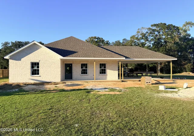 Photo 1 of Single family home for sale at 6715 Caraway Rd, Moss Point, MS 39562 | MLS# 4162417 | Listing updated on 2026-10-11
