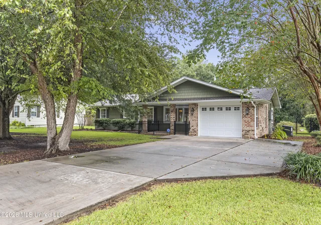 Photo 2 of Sale Pending at 30 39th Street, Gulfport, MS 39507 | MLS# 4162885 | Listing updated on 2026-09-28