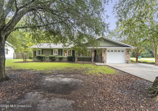 Photo 3 of Sale Pending at 30 39th Street, Gulfport, MS 39507 | MLS# 4162885 | Listing updated on 2026-09-28