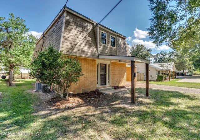 Photo 3 of Single family home for sale at 414 Old Rice Rd, Madison, MS 39110 | MLS# 4165155 | Listing updated on 2026-10-10