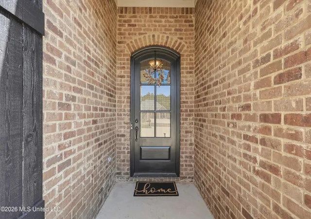Photo 3 of Single family home for sale at 111 Ashley Park Dr, Byram, MS 39272 | MLS# 4162862 | Listing updated on 2026-10-12