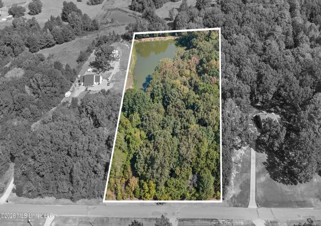 Photo 1 of Land for sale at 115 Cherrydale Dr, Coldwater, MS 38618 | MLS# 4162503 | Listing updated on 2026-09-29