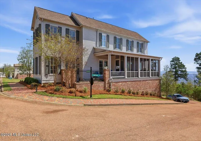 Single family home for sale at 211 N Natchez Dr, Madison, MS 39110 | MLS# 4162607