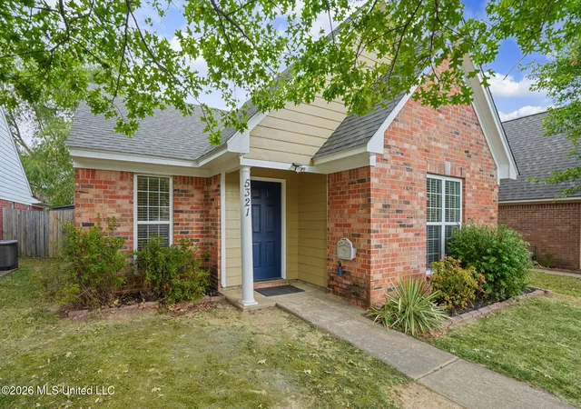 Photo 2 of Single family home for sale at 5321 Kalian Cvs, Southaven, MS 38671 | MLS# 4162507 | Listing updated on 2026-10-23