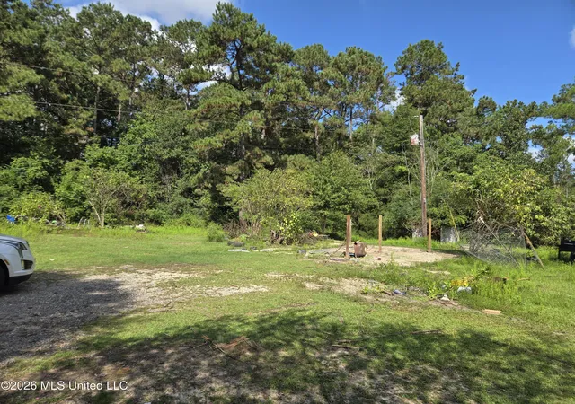 Photo 2 of Sale Pending at 247 Lakeside Dr, Carriere, MS 39426 | MLS# 4162697 | Listing updated on 2026-09-23